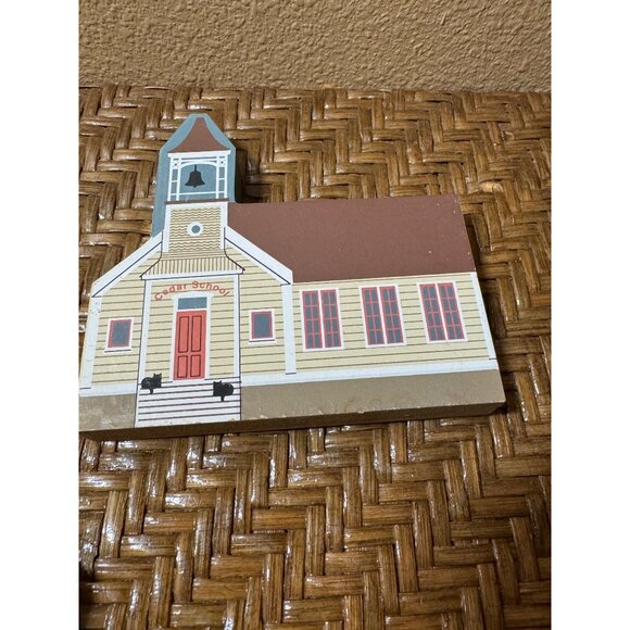 The Cats Meow House Collectible Wooden Shelf Sitters Set Of 3 - Picture 4 of 8